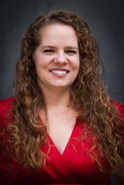 Portrait of Julie Harps