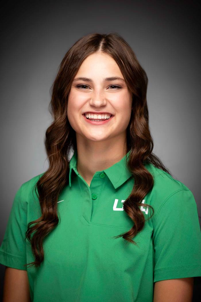 Headshot of Hannah Hill