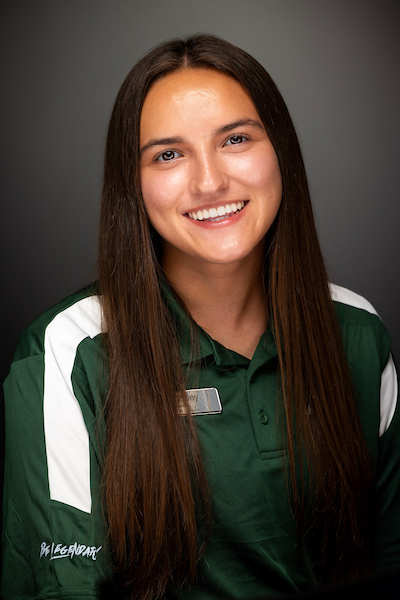 Portrait of Chloey Sell