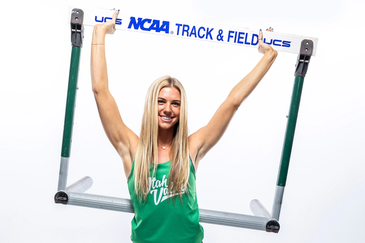 Quincy Bonds holds up a hurdle. Quincy Bonds holds up a hurdle.
