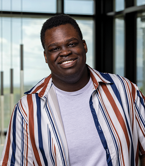 Headshot of Desmond Walker Headshot of Desmond Walker