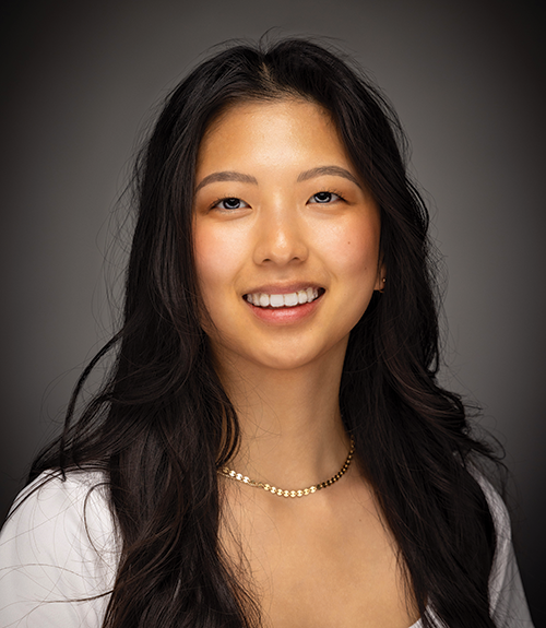 Headshot of Su Hwang Headshot of Su Hwang