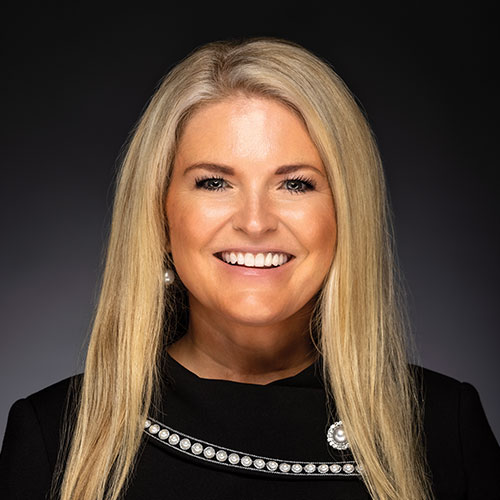 Headshot of Jeanette Bennett