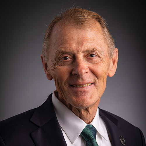 Headshot of Scott Smith