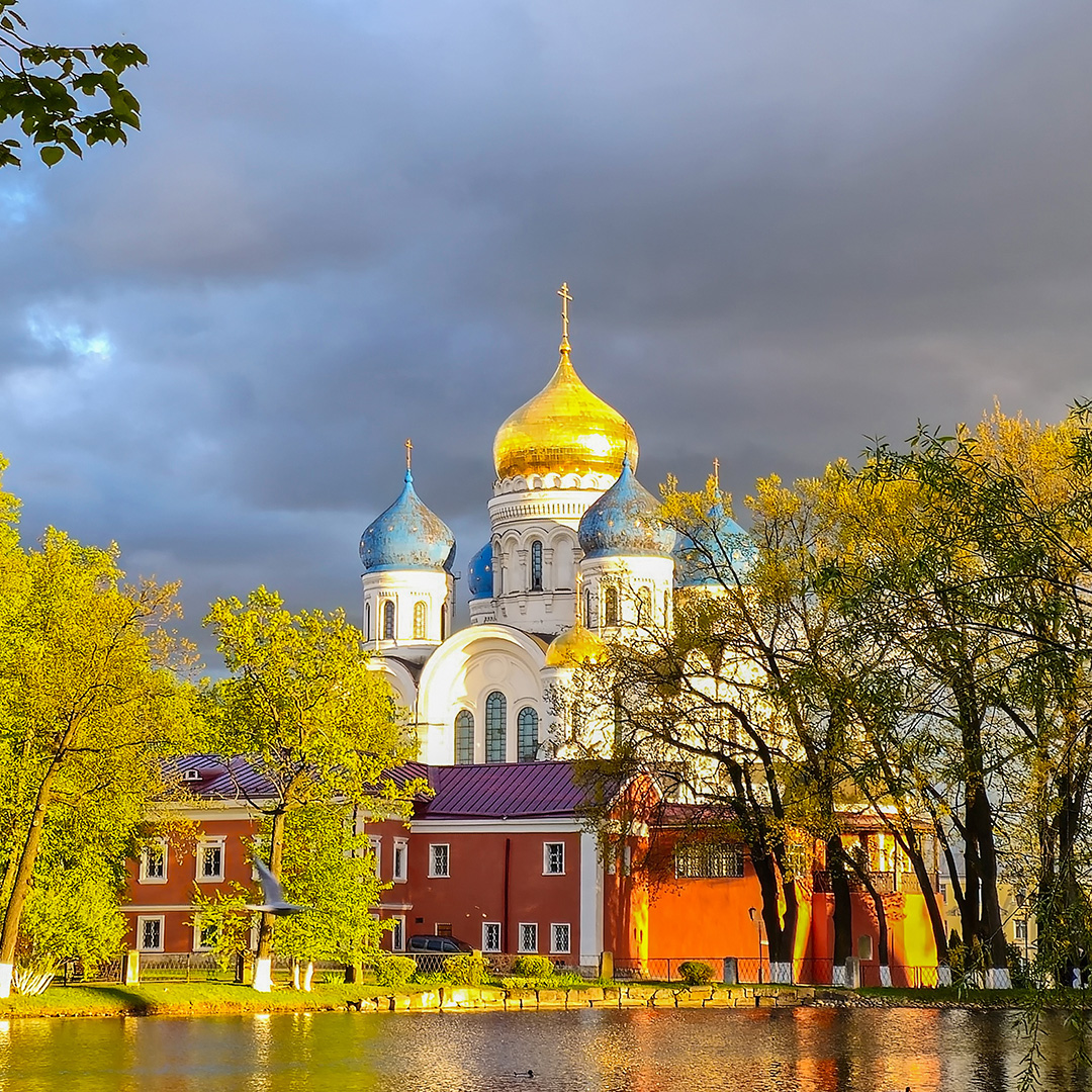 Natasha, Pierre, and the Great Comet of 1812