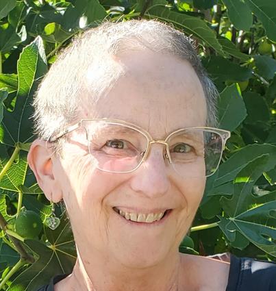 a portrait of Deanna Taylor