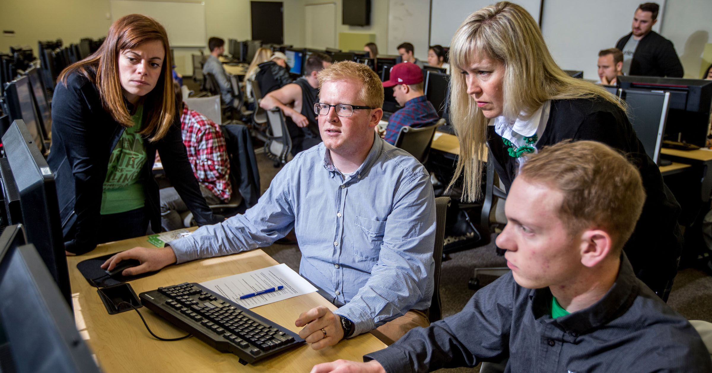 faculty reviewing