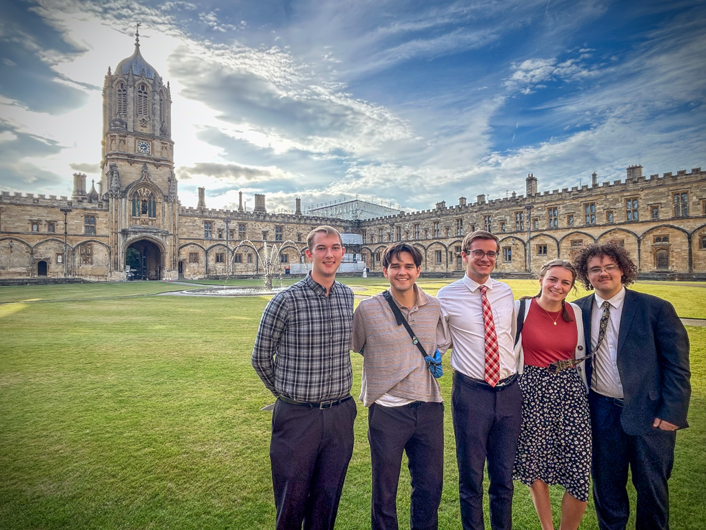 CCS Students at Oxford in July–August 2024