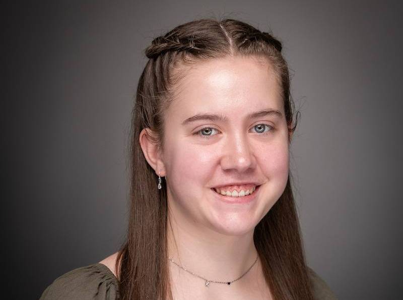 Potrait image of Kaylee Snyder, associate valedictorian