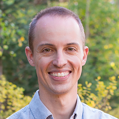 Austin Young headshot