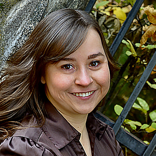 Elissa Sump headshot