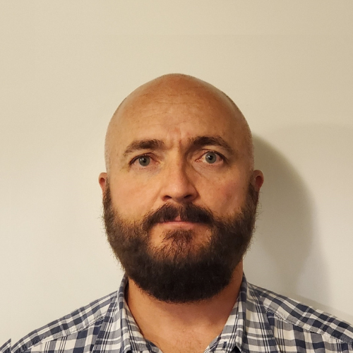 Russell Peterson headshot