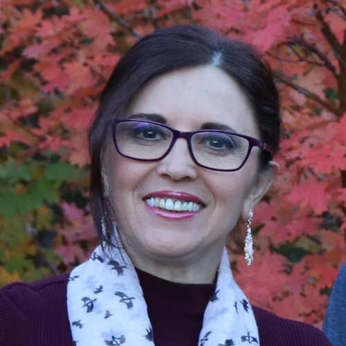 Vjollca Martinson headshot