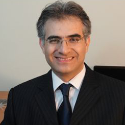 Portrait of Reza Kamali-Sarvestani