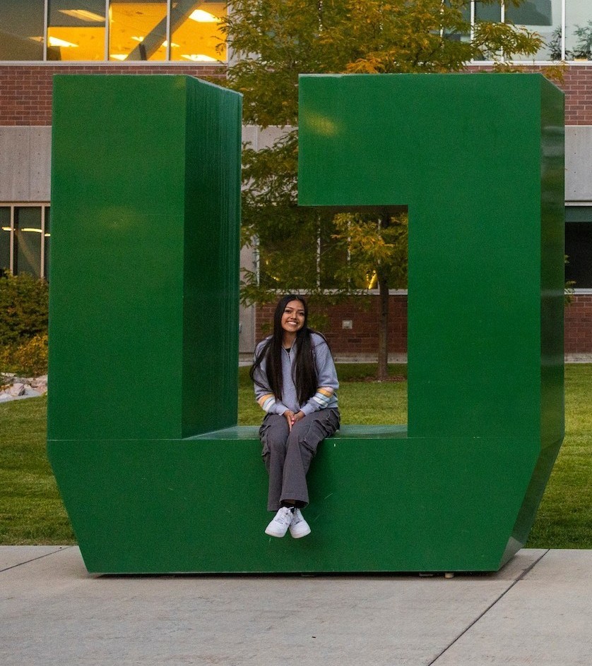U sign
