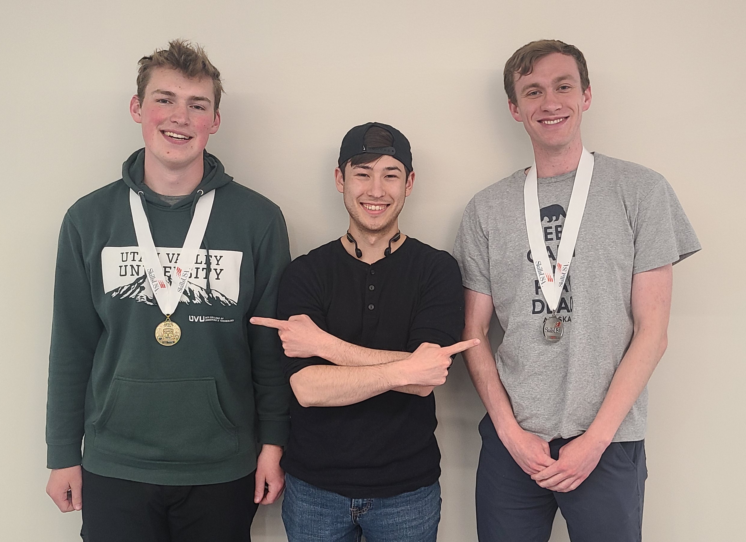 Last year's winner supporting this year's winners