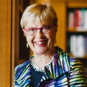 A picture of Carolyn Lukensmeyer