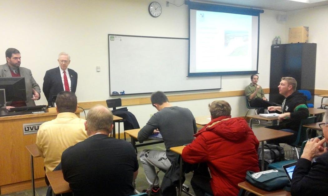 Mr. Graça discussing Brazil's international trade and foreign policy with Dr. Baktybek Abdrisaev international relations class