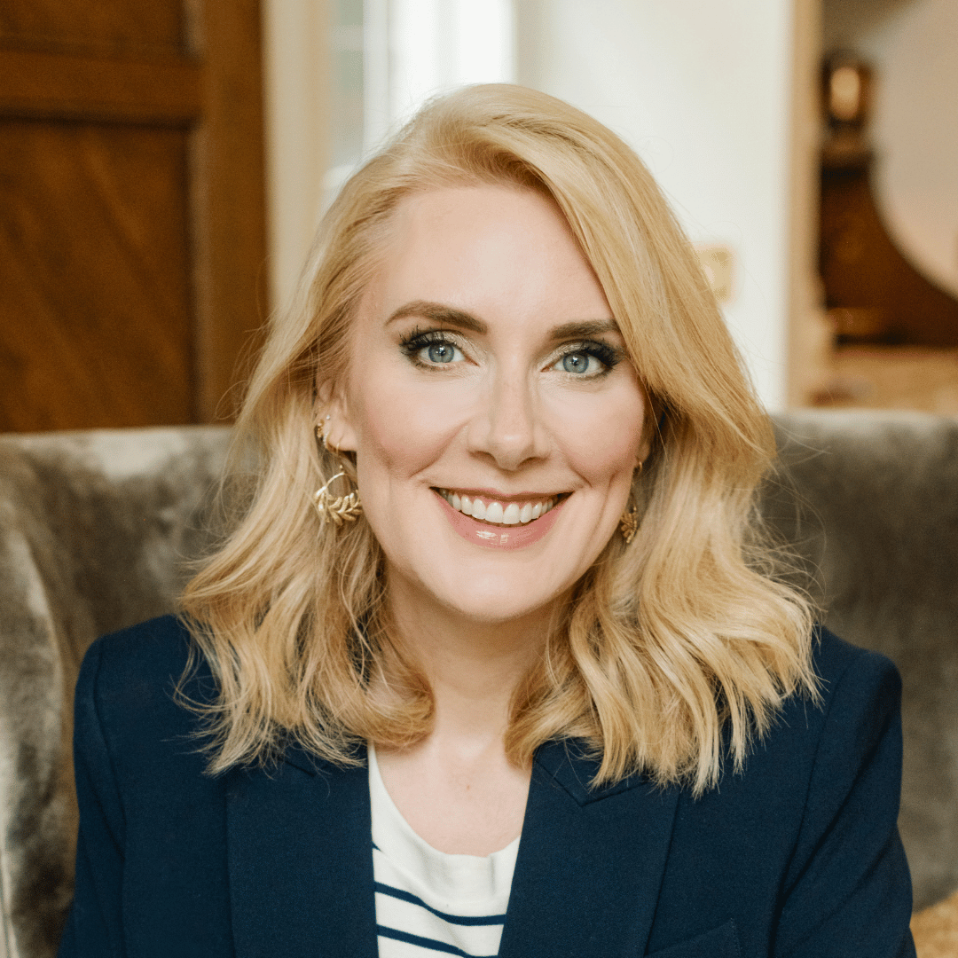 Portrait of Sharon McMahon.