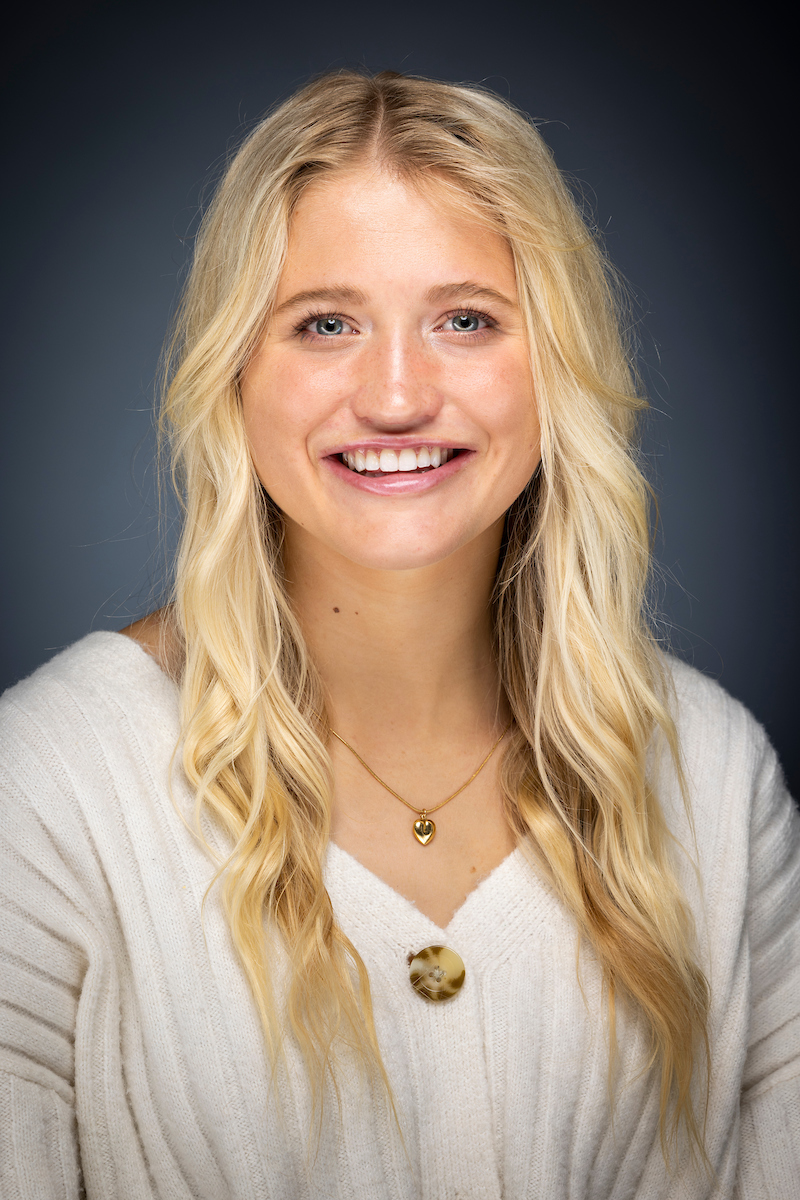 Portrait of Kennedi Creer 