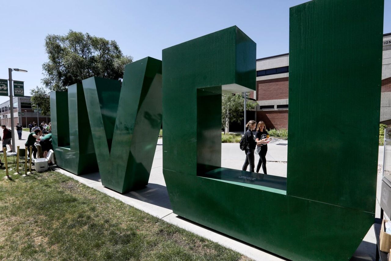 UVU Sign