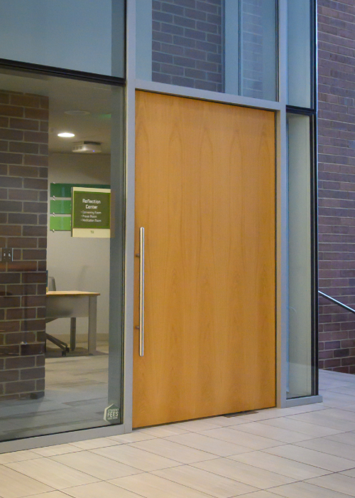 door to the reflection center 