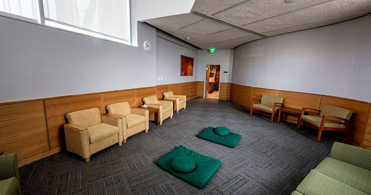 This is a picture of UVU's Meditation Room in the Reflection Center.