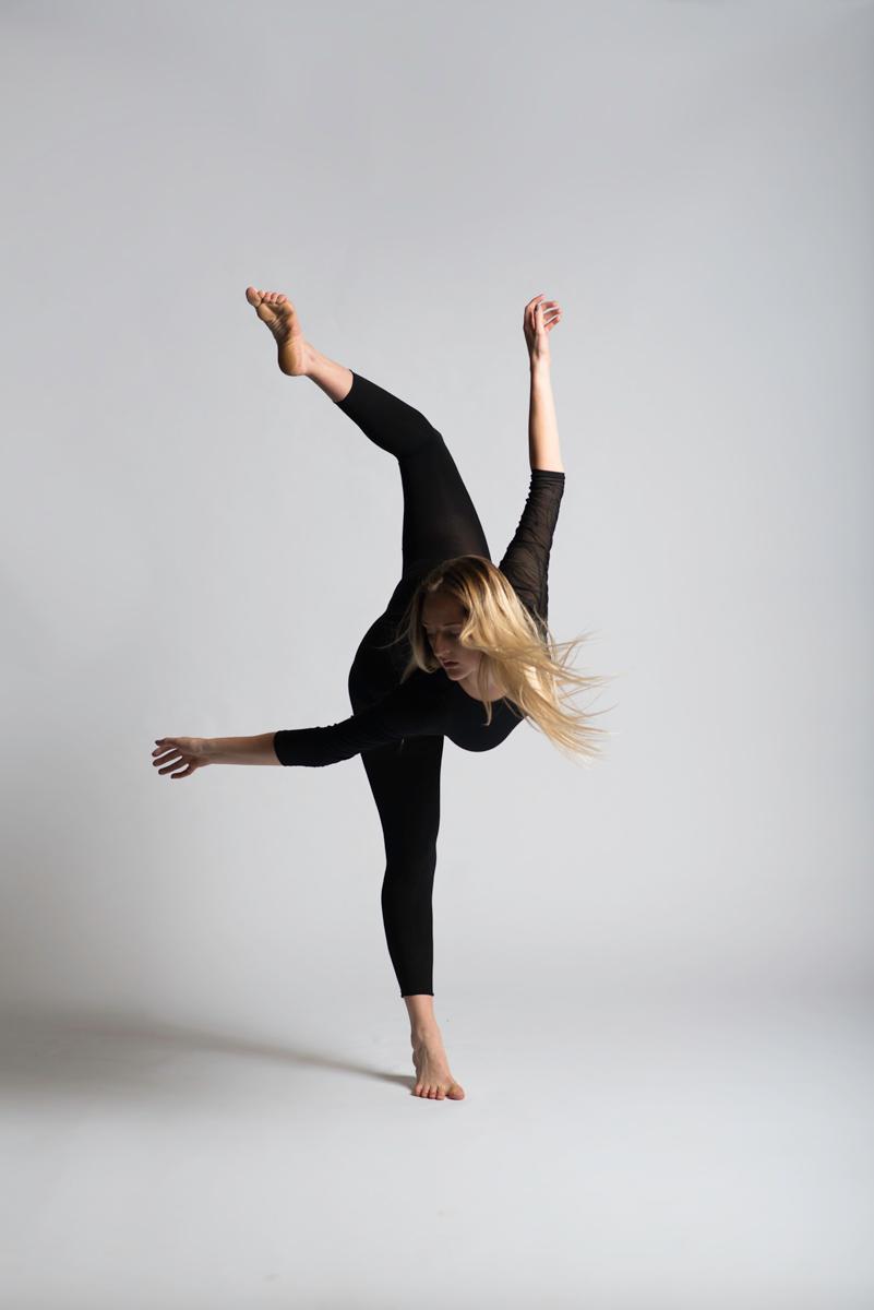 dancer from Contemporary Dance Ensemble