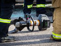 Hydraulic rescue tools