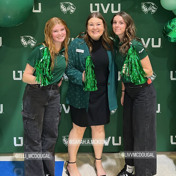 UVU ambassadors cheering