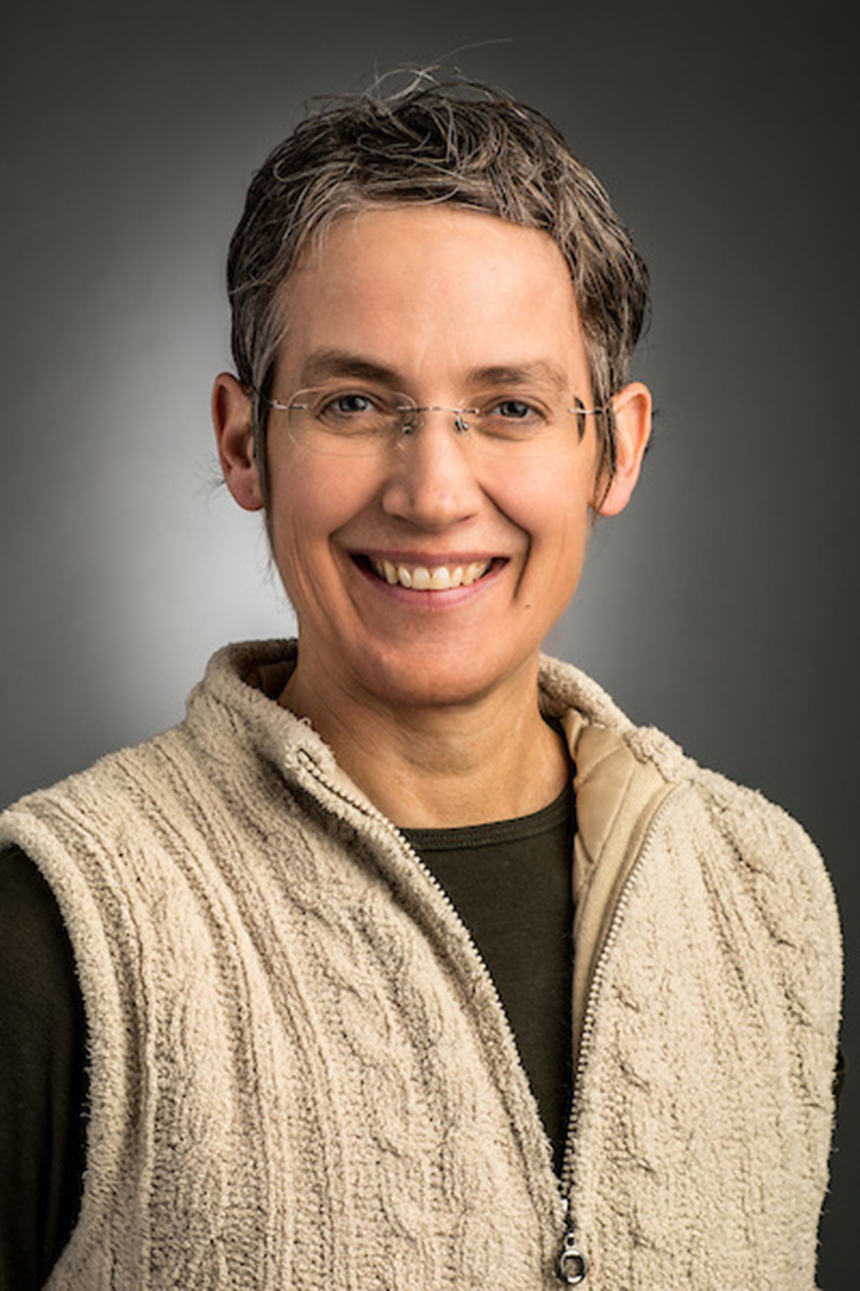 Headshot of Dr. Nichole Wangsgard