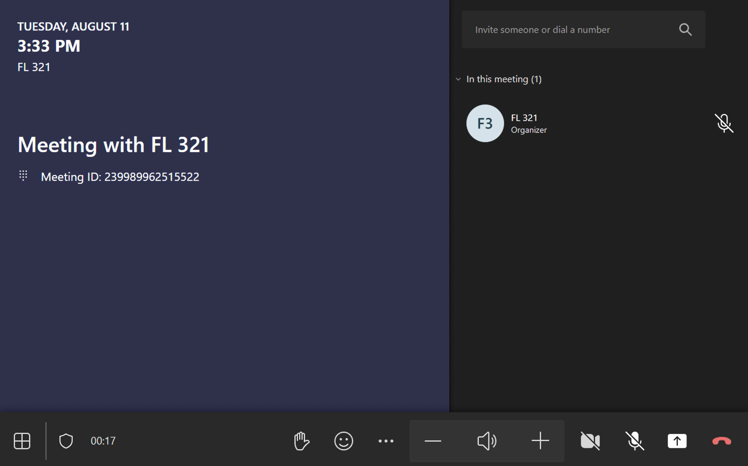 Inviting someone into the meeting from the console