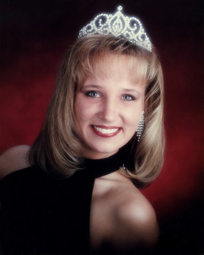 Portrait of Jennfer Lee - Miss UVSC 1994