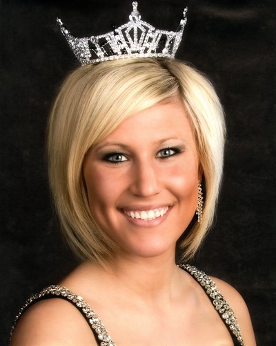 Portrait of Christina Lowe - Miss UVSC 2008