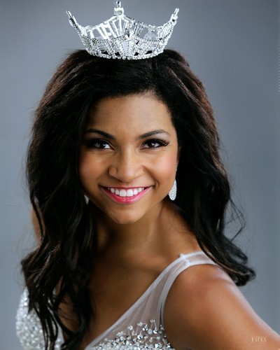 Portrait of Alisha Lee - Miss UVU 2012