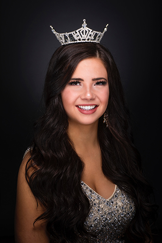 Portrait of Addison Black - Miss UVU 2019