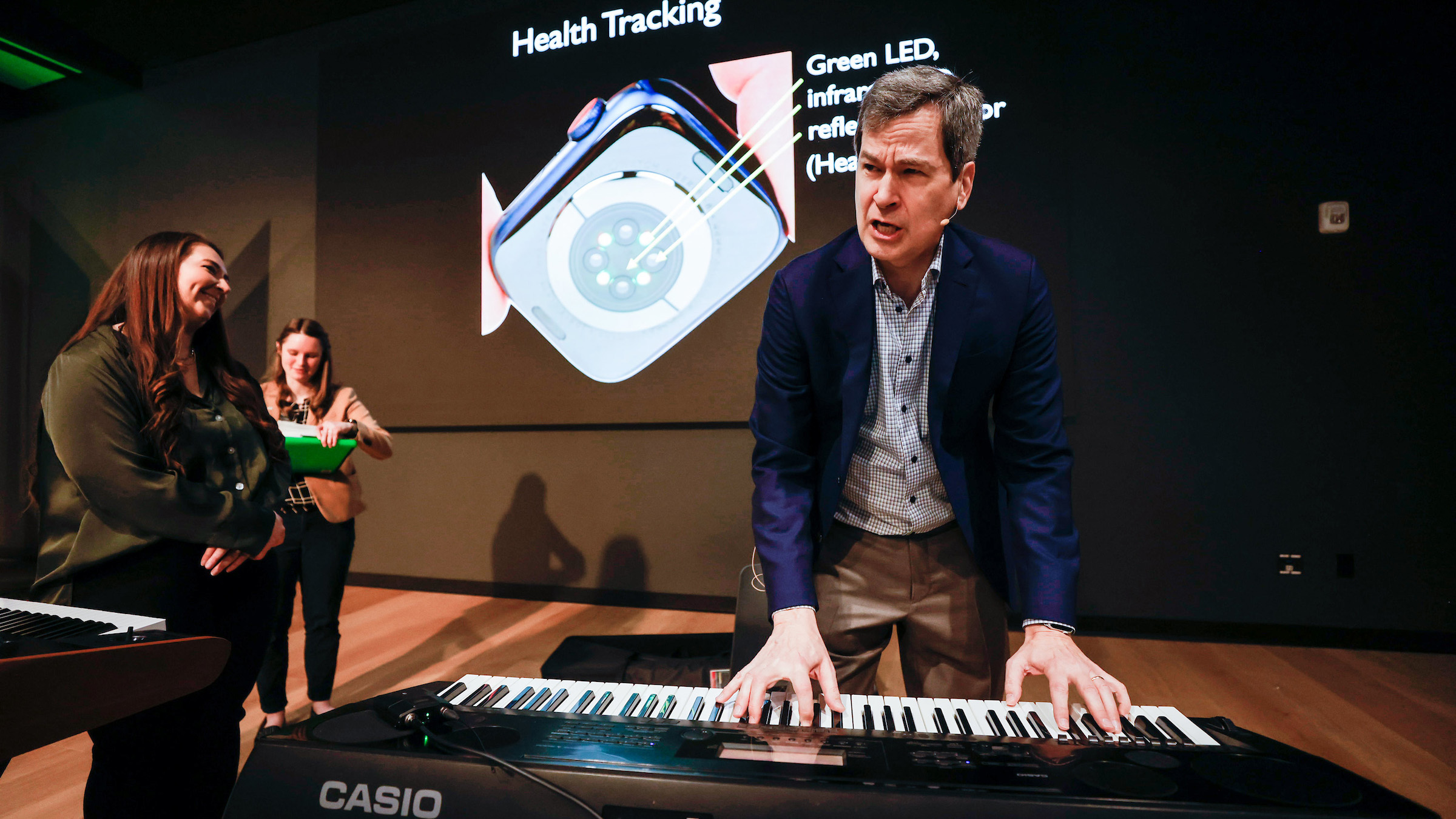 Writer David Pogue Shares Insights on Future of Technology During UVU Presidential Lecture Writer David Pogue Shares Insights on Future of Technology During UVU Presidential Lecture