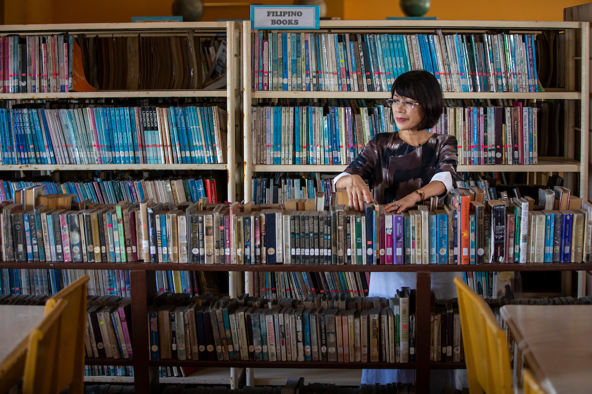 The library where Tuminez spent her youth.