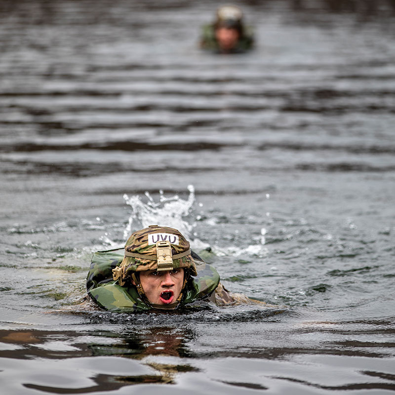 Soldier swims in lake challenge