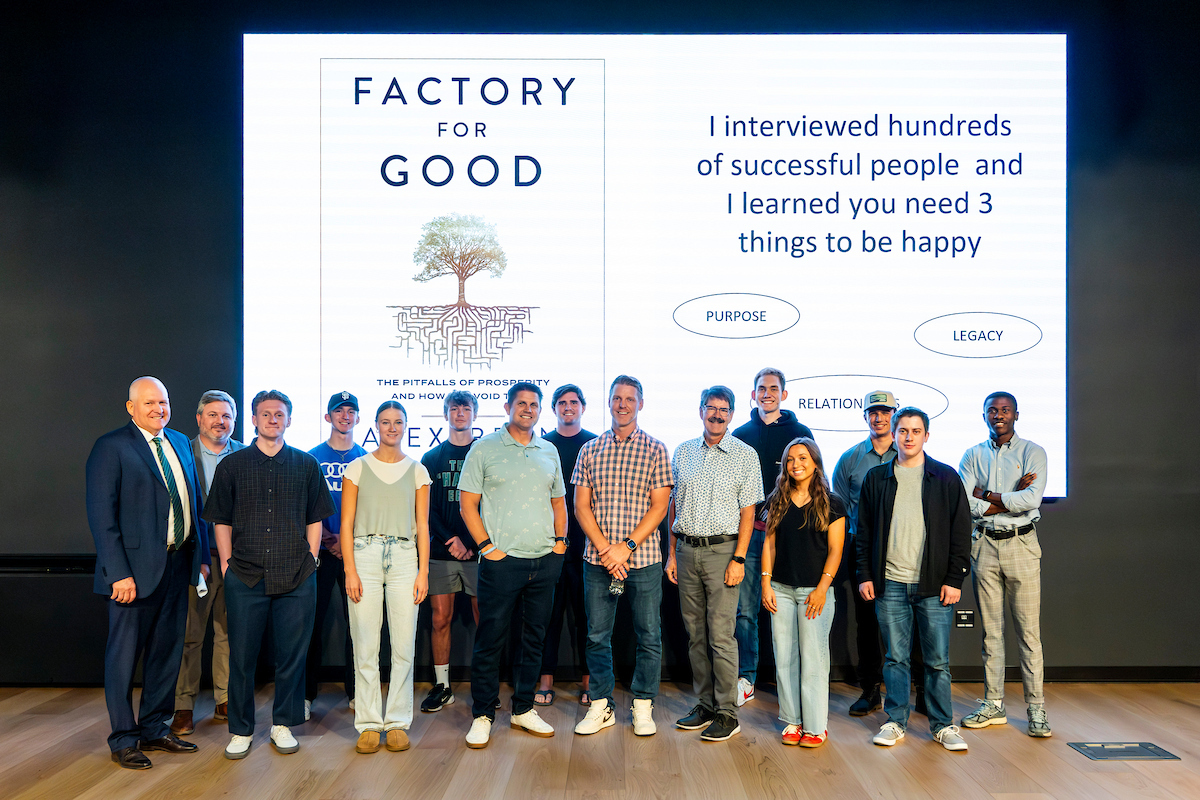 Alex Bean, co-founder of Divvy, speaks to UVU students at the Woodbury School of Business during the Reed and Christine Halladay Lecture Series.