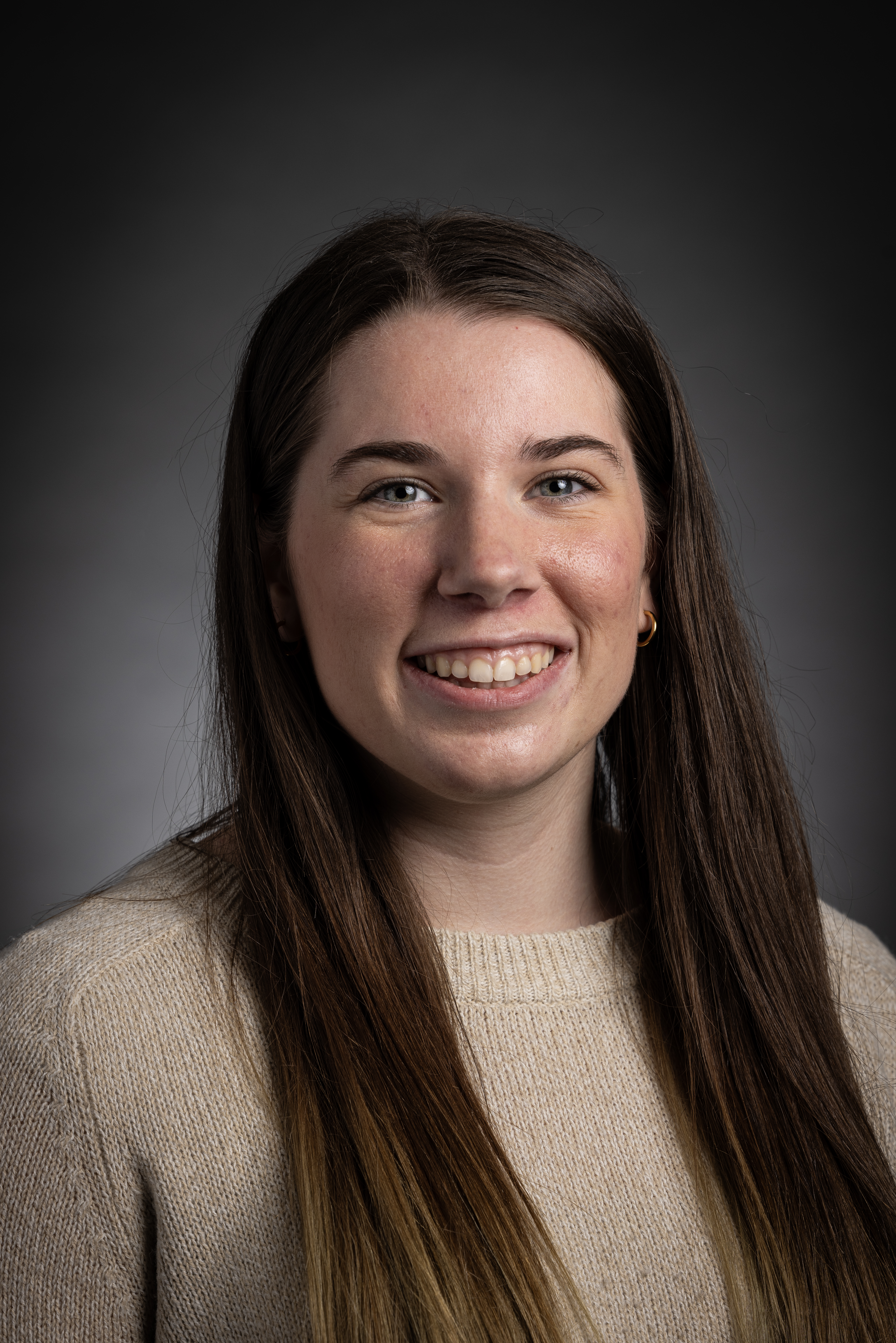 Portrait of Bekah Olsen