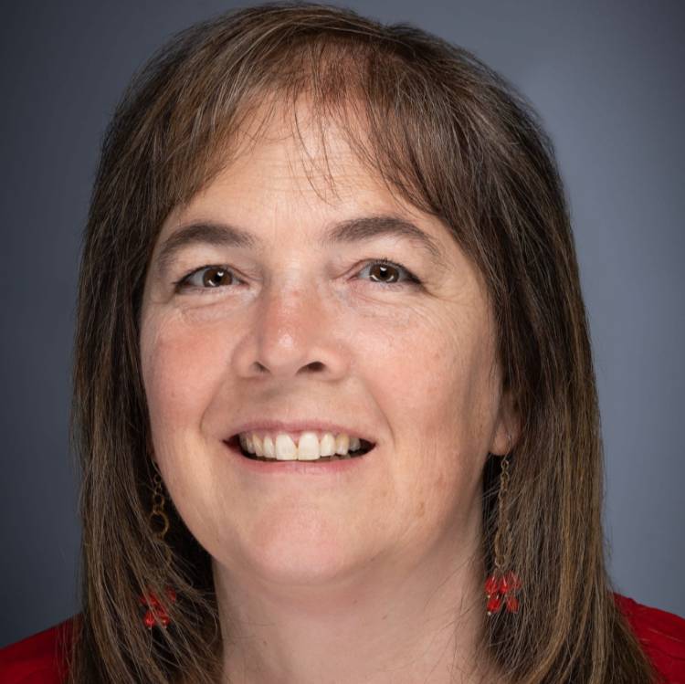 professional headshot of natalie monson