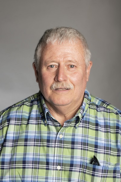 Proffessor Bob Walsh's faculty picture