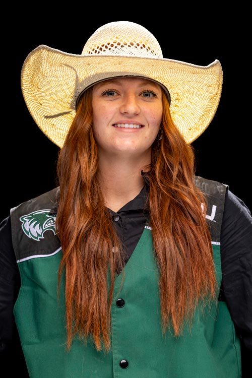 Portrait of Savanna Garrett