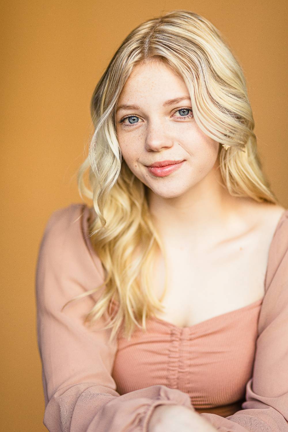 Image of Elise Jones