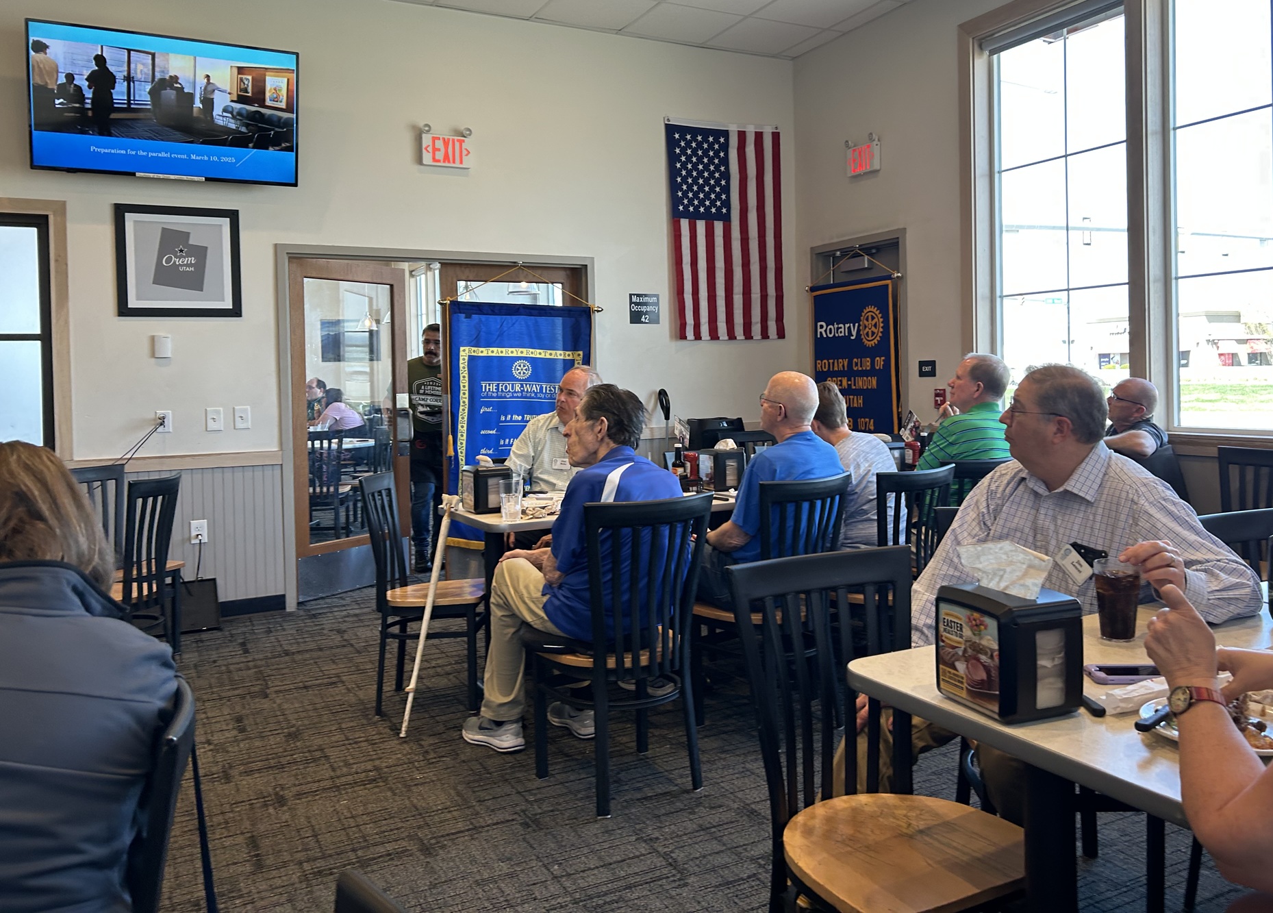Members of the Oreem-Lindon Rotary Club in the audience