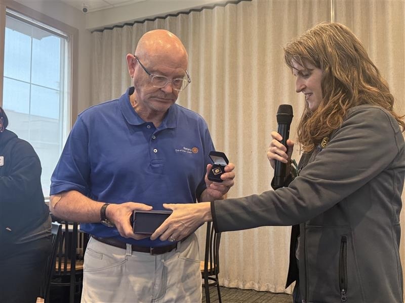 Lynn Hillstead and Cathy Ambrose